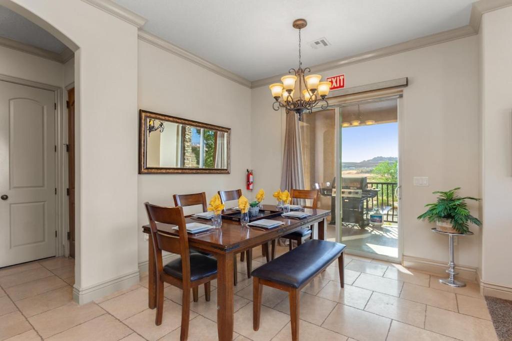 Coral Springs Resort H2 Brand New Home, Community Pool, Outdoor Fireplace, And Near Sand Hollow Washington Extérieur photo
