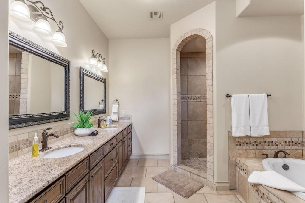 Coral Springs Resort H2 Brand New Home, Community Pool, Outdoor Fireplace, And Near Sand Hollow Washington Extérieur photo