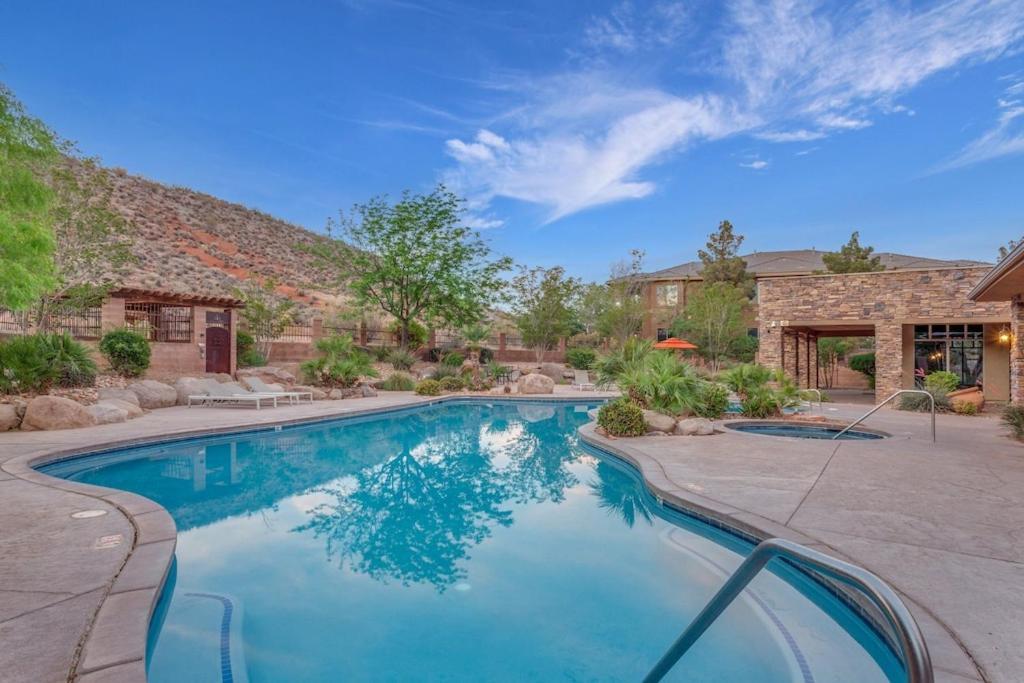 Coral Springs Resort H2 Brand New Home, Community Pool, Outdoor Fireplace, And Near Sand Hollow Washington Extérieur photo